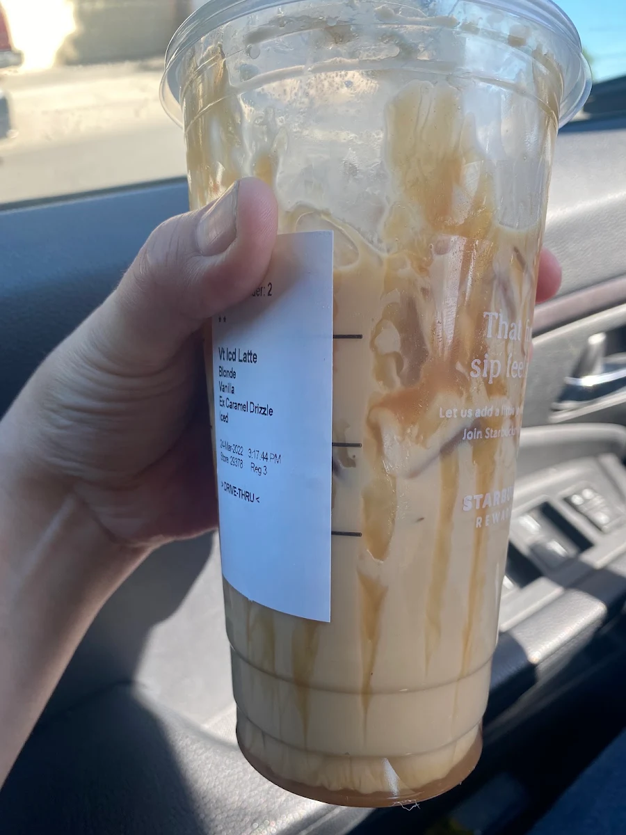 Iced Vanilla Blonde Latte