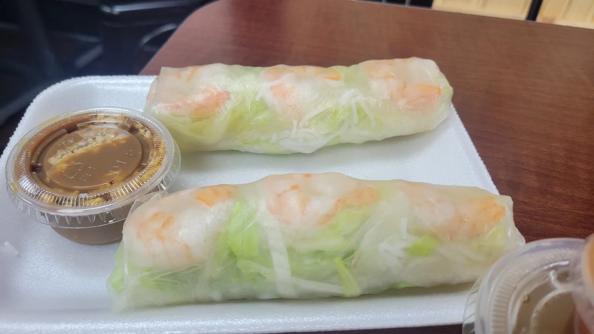 Goi Cuon Fresh Summer Rolls