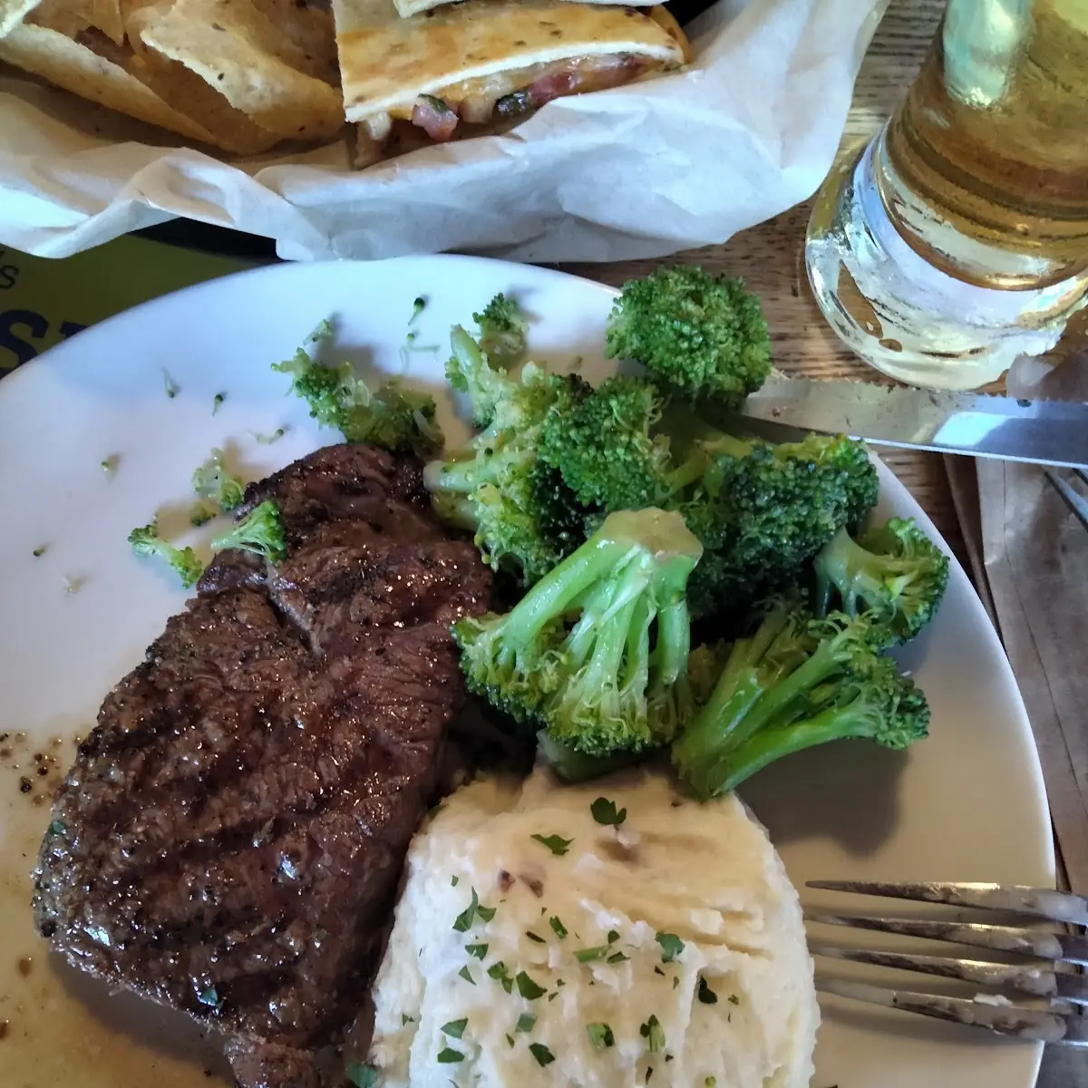 Side Steamed Broccoli and Steak