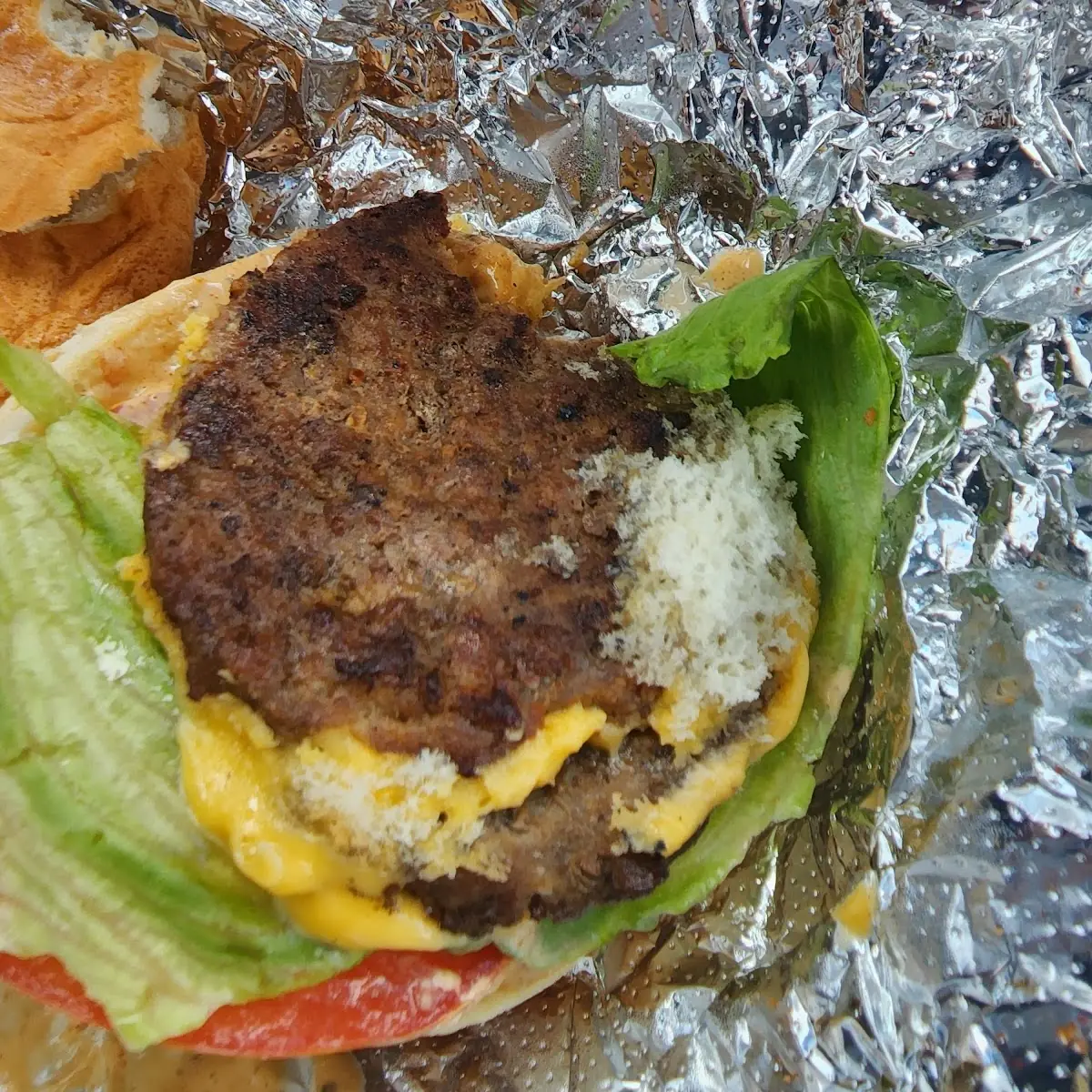 Triple Cheeseburger
