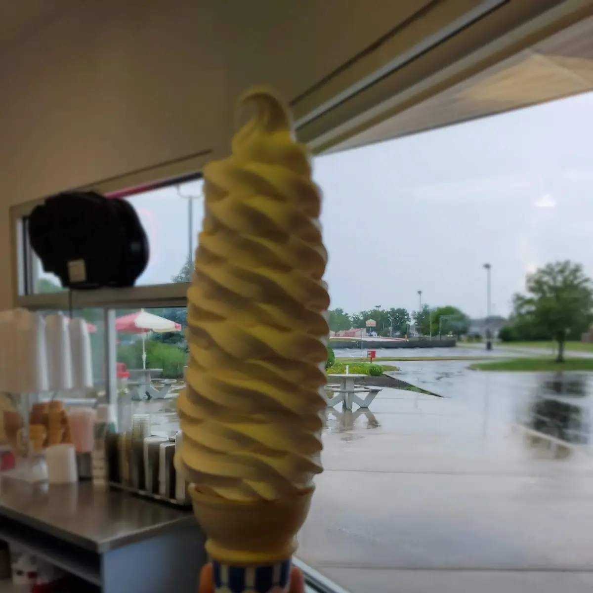 Large Soft Serve