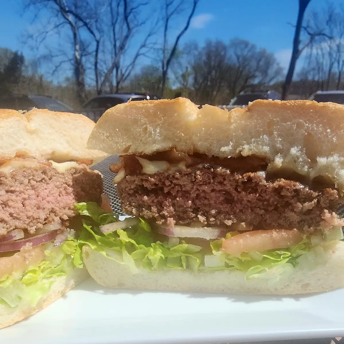 Cheeseburger Deluxe