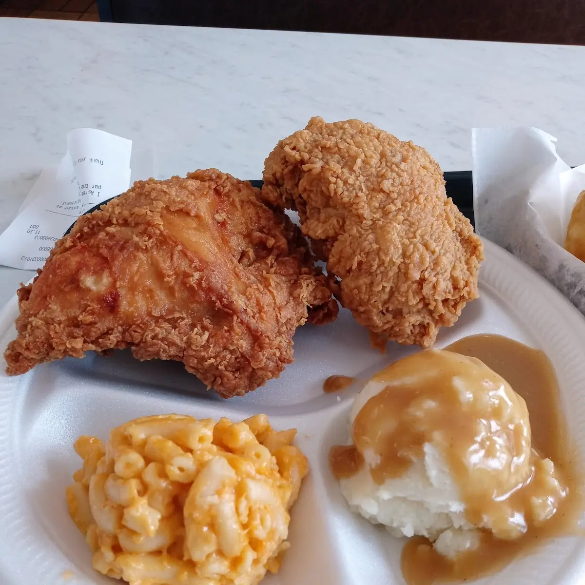 Spicy Fried Chicken and Mashed Potatoes with Gravy