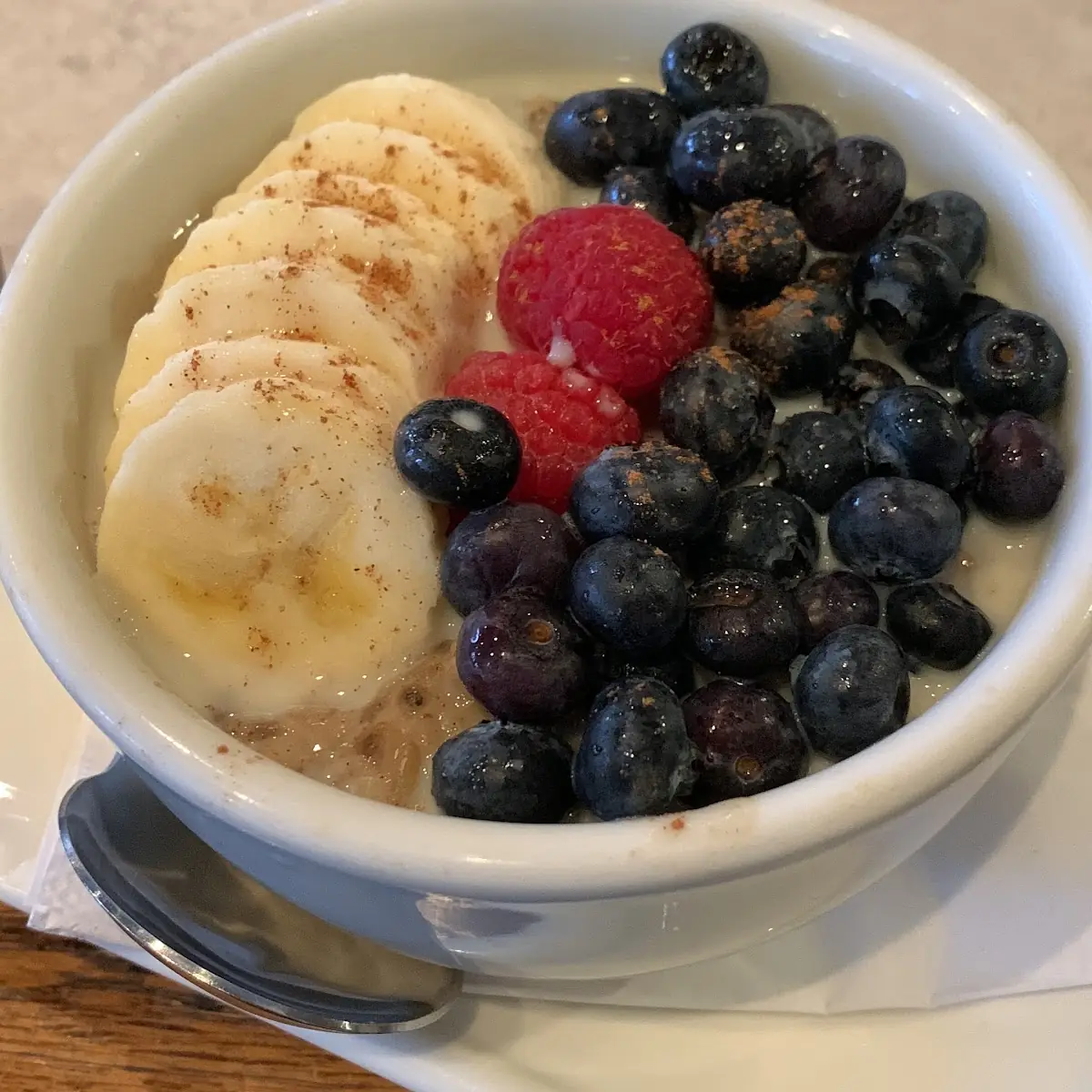Oatmeal with Fruit Cup