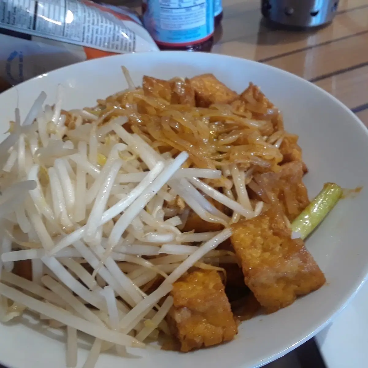 Tofu with Lo Mein Noodles