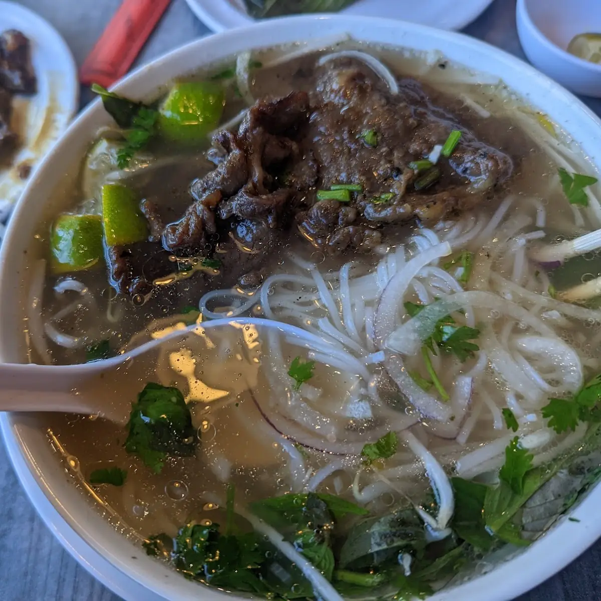 Pho Combo Plus Oxtail Or Backribs Phở Đặc Biệt Đuôi Bò Hoặc Sườn Bò