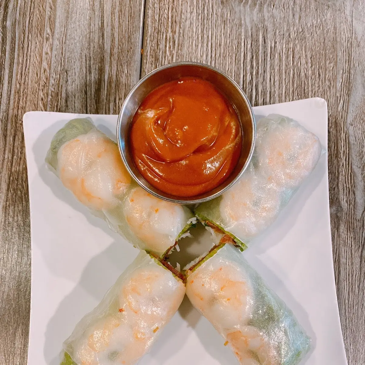 Spring Rolls 4 Pieces Gỏi Cuốn 4 Cuốn