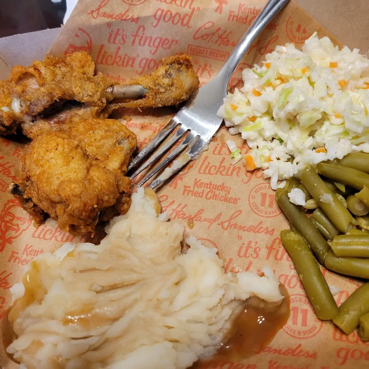 Mashed Potatoes Coleslaw Fried Chicken and Green Beans