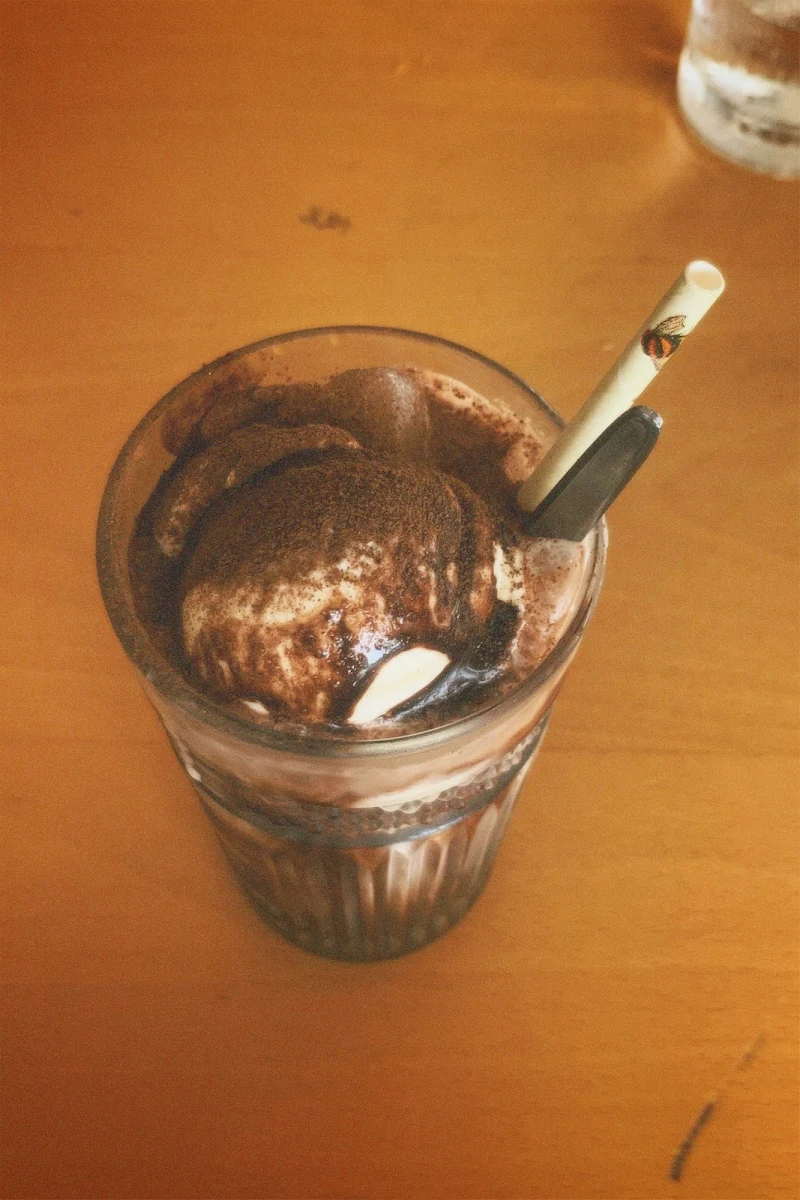 Iced Chocolate, Supply Speciality Coffee and Bar