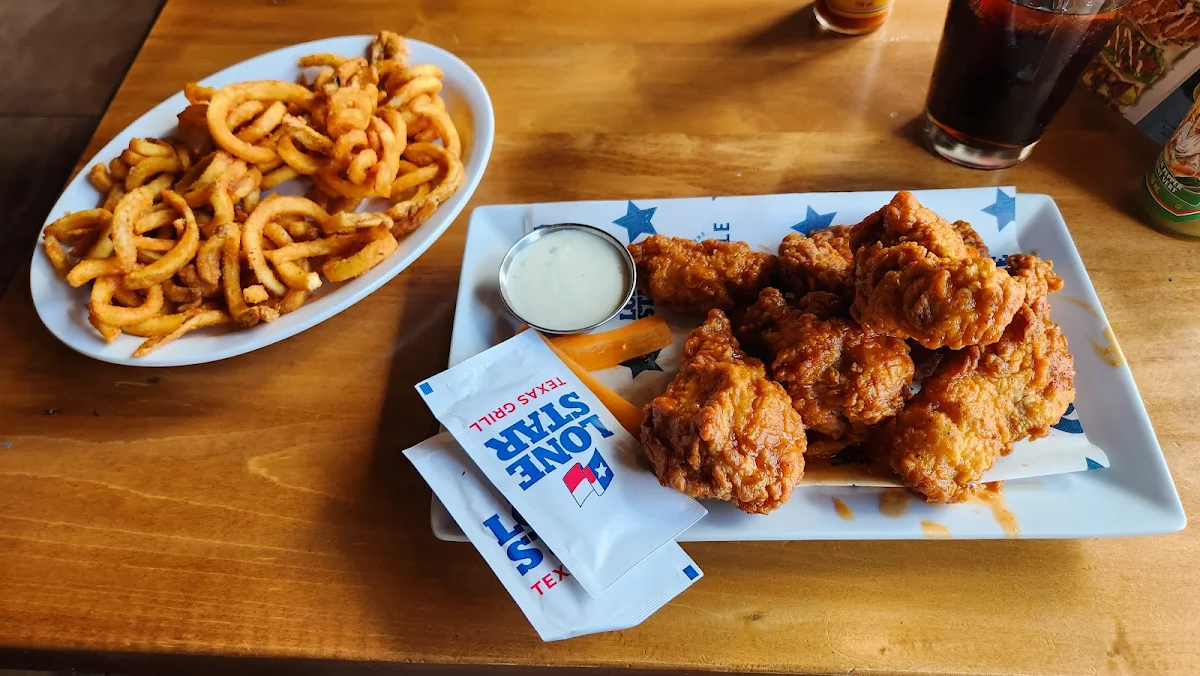 Chicken Wings, Lone Star Texas Grill