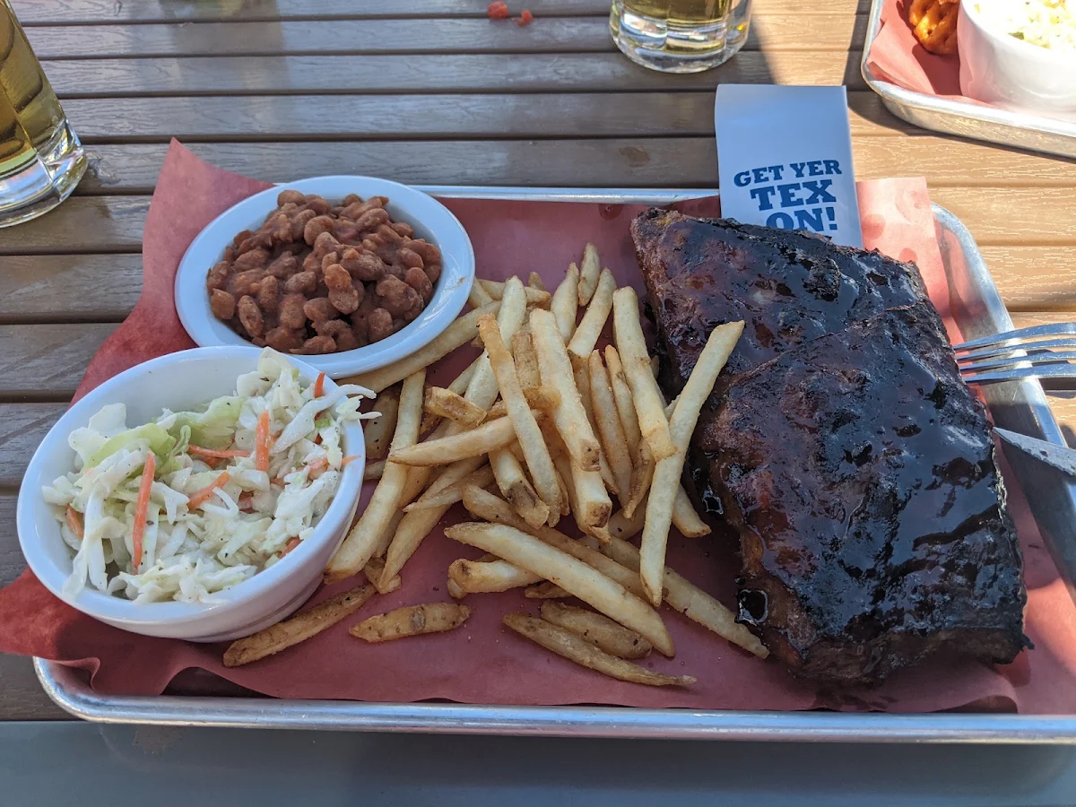 Full Rack Ribs, Lone Star Texas Grill