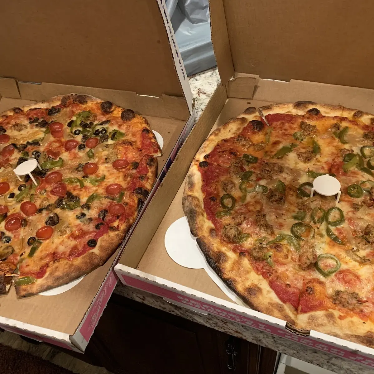 Supreme Pizza Sausage and Pepper