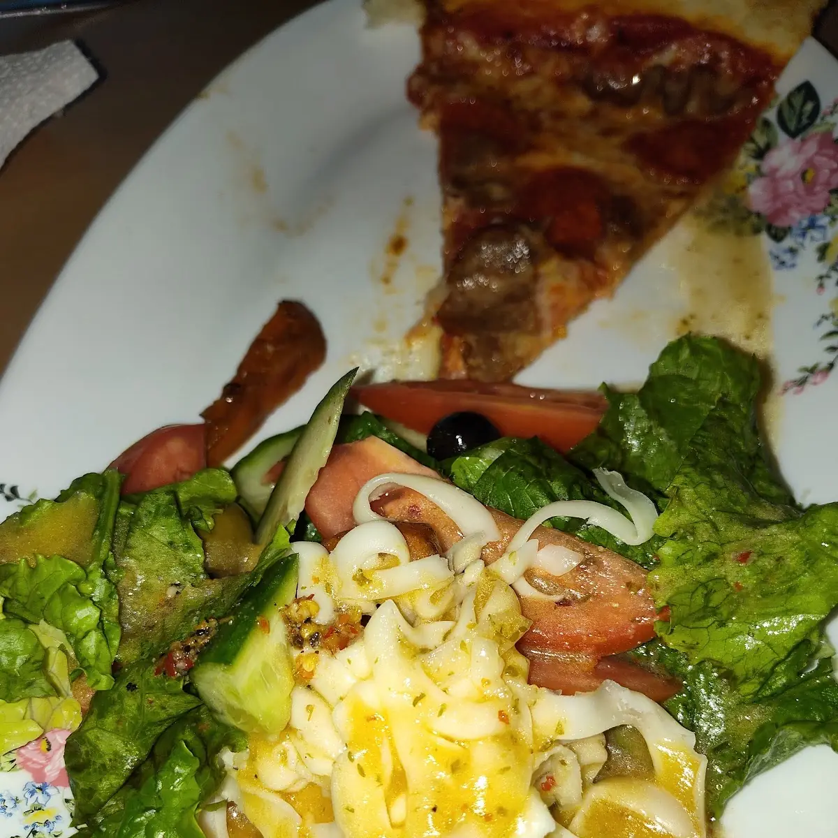 Garden Tossed Salad with Light Italian Dressing