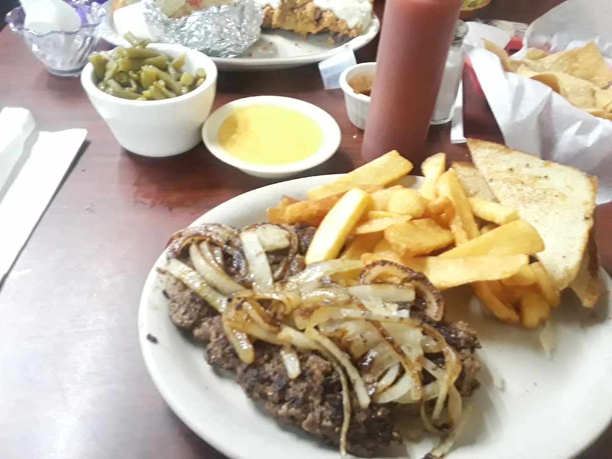 16 Hamburger Steak