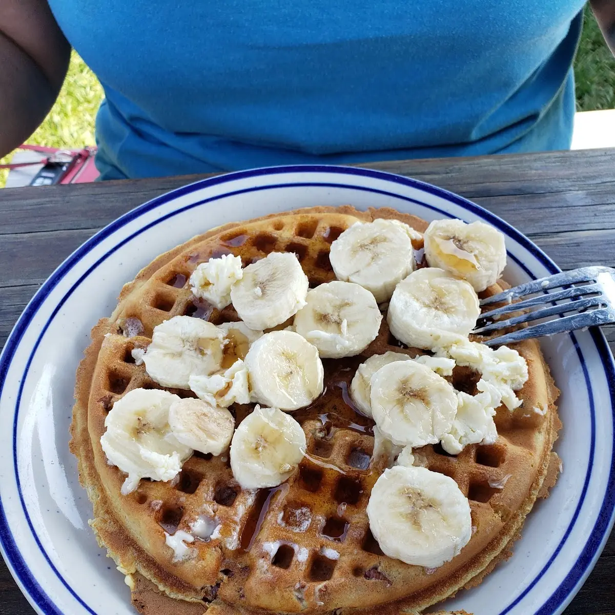 Pecan Waffle with Bananas