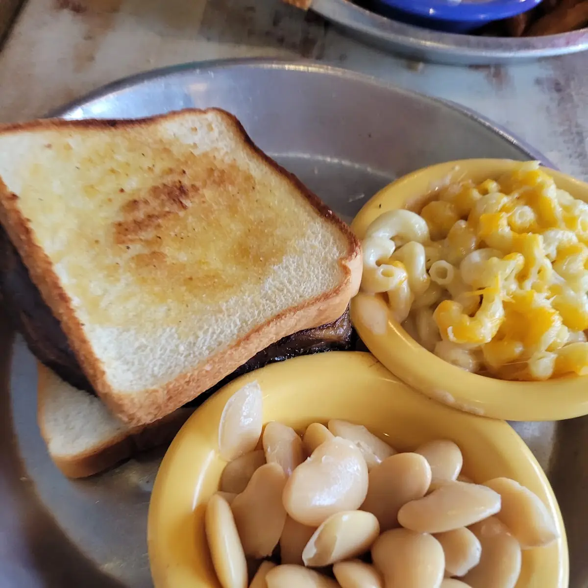 Meatloaf Sandwich Meal