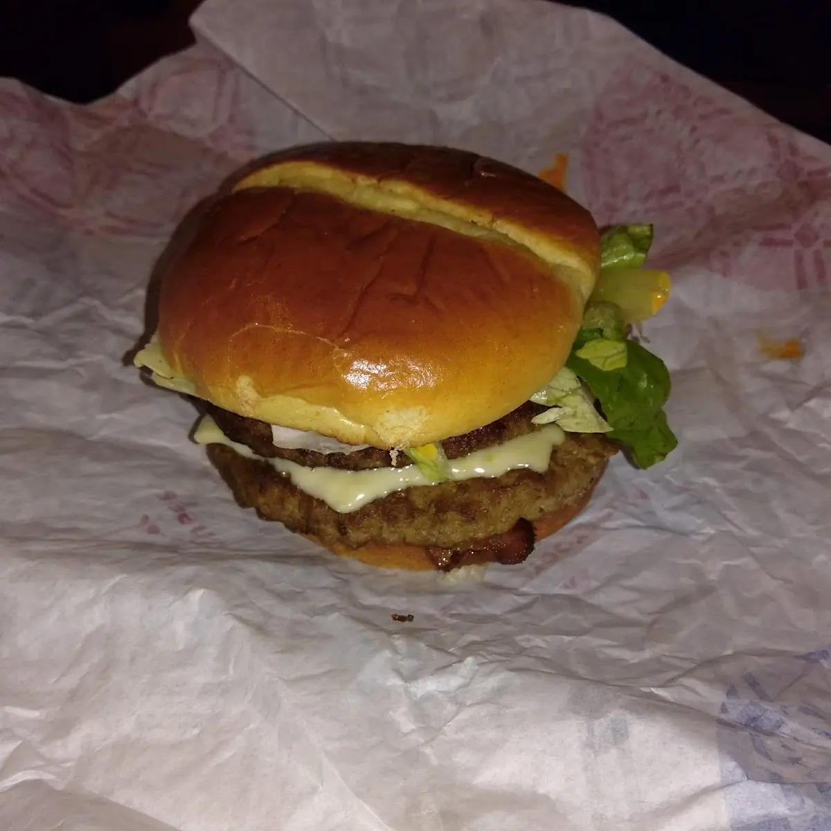 Jalepinio Cheese Burger