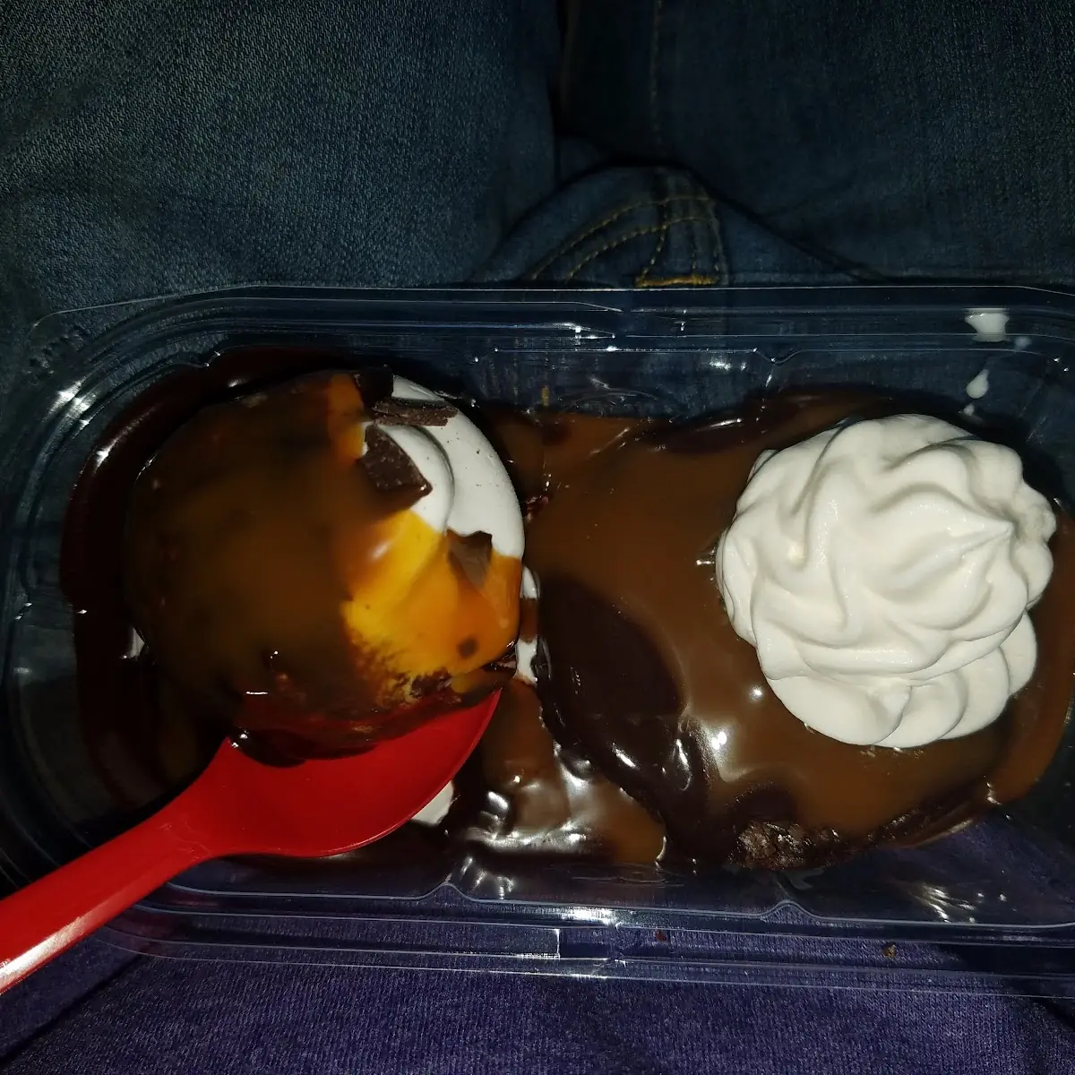 Tripple Chocolate Brownie