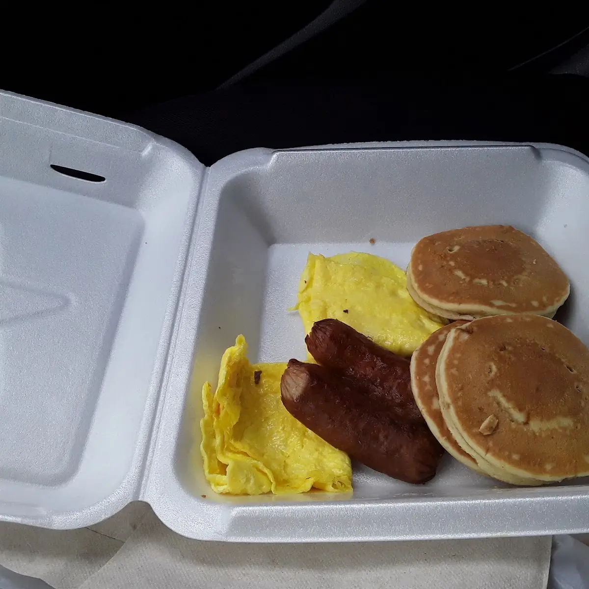 Hardee Breakfast Platter with Hot Cakes
