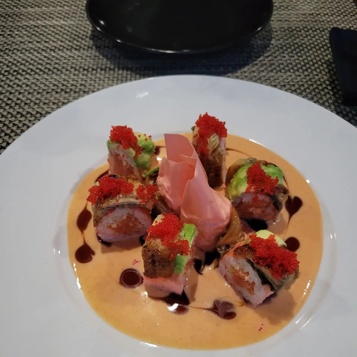 4. Tuna Roll