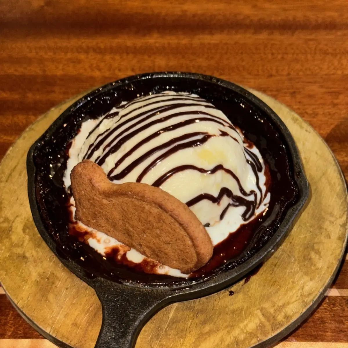 S'Mores Cookie Skilet