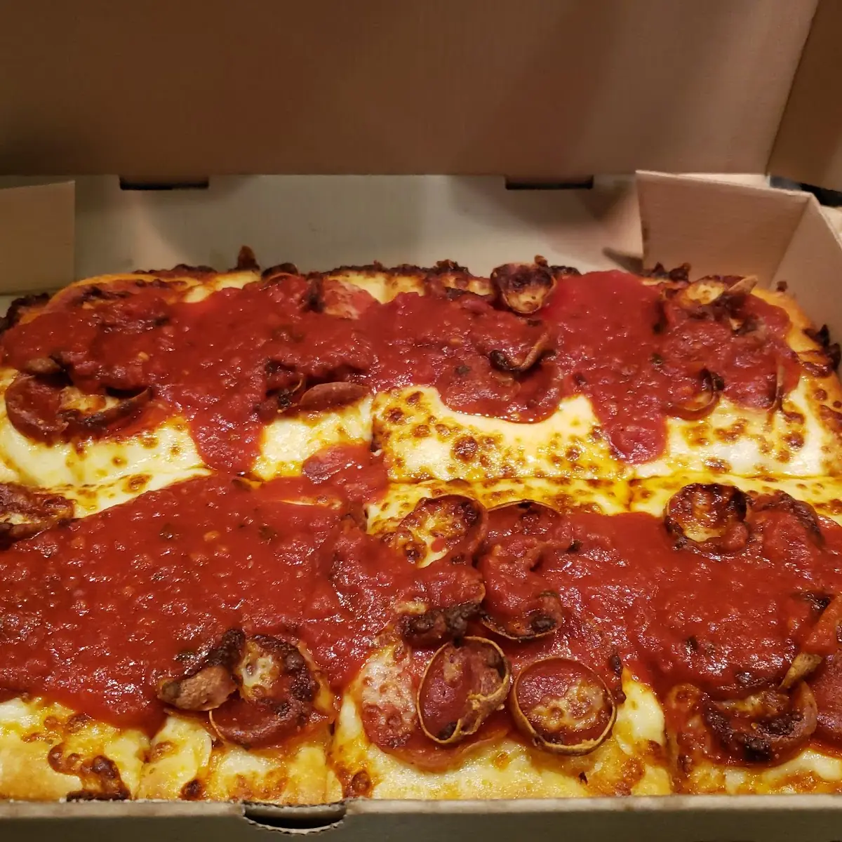 Detroit Style Pizza