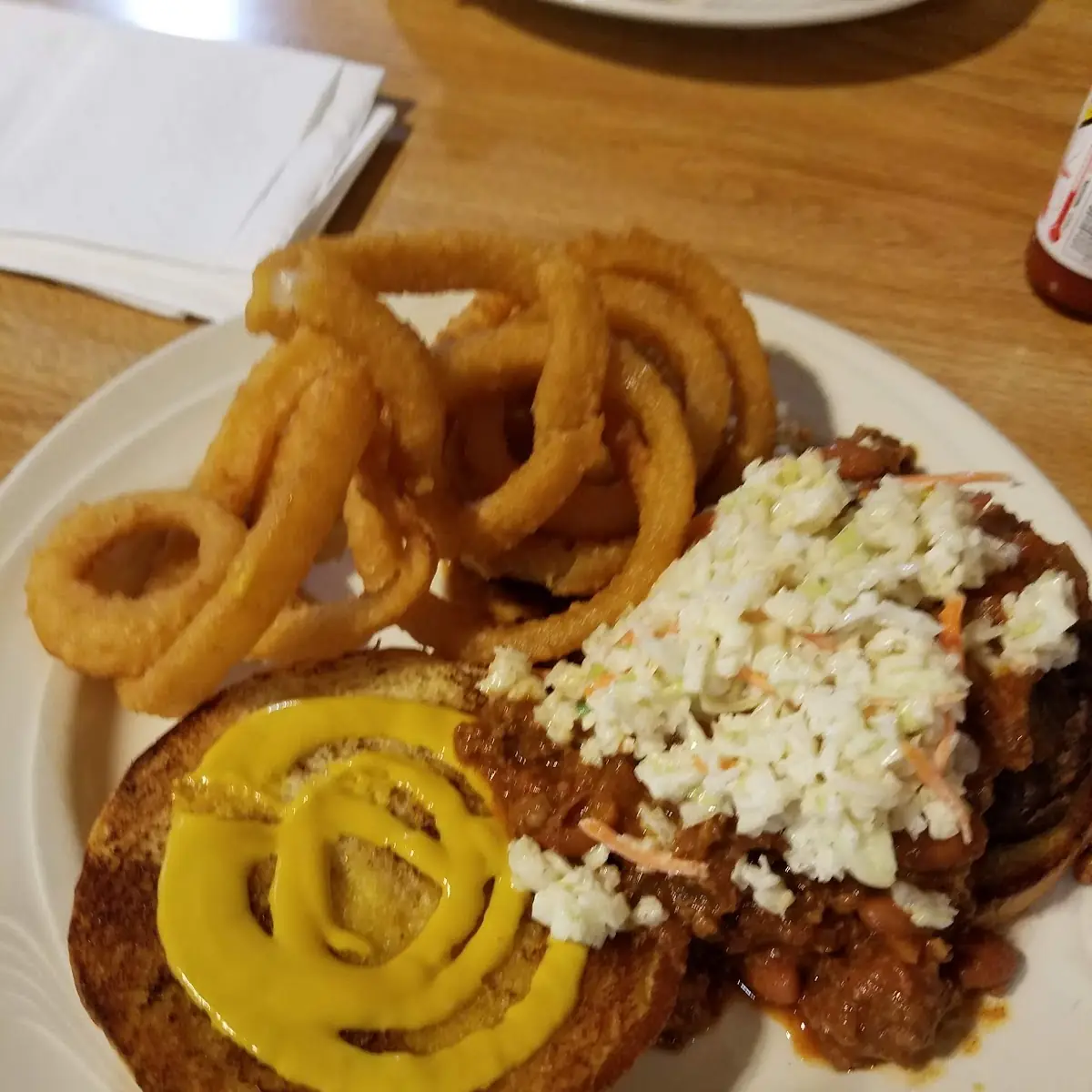 Cheeseburger and Onion Rings
