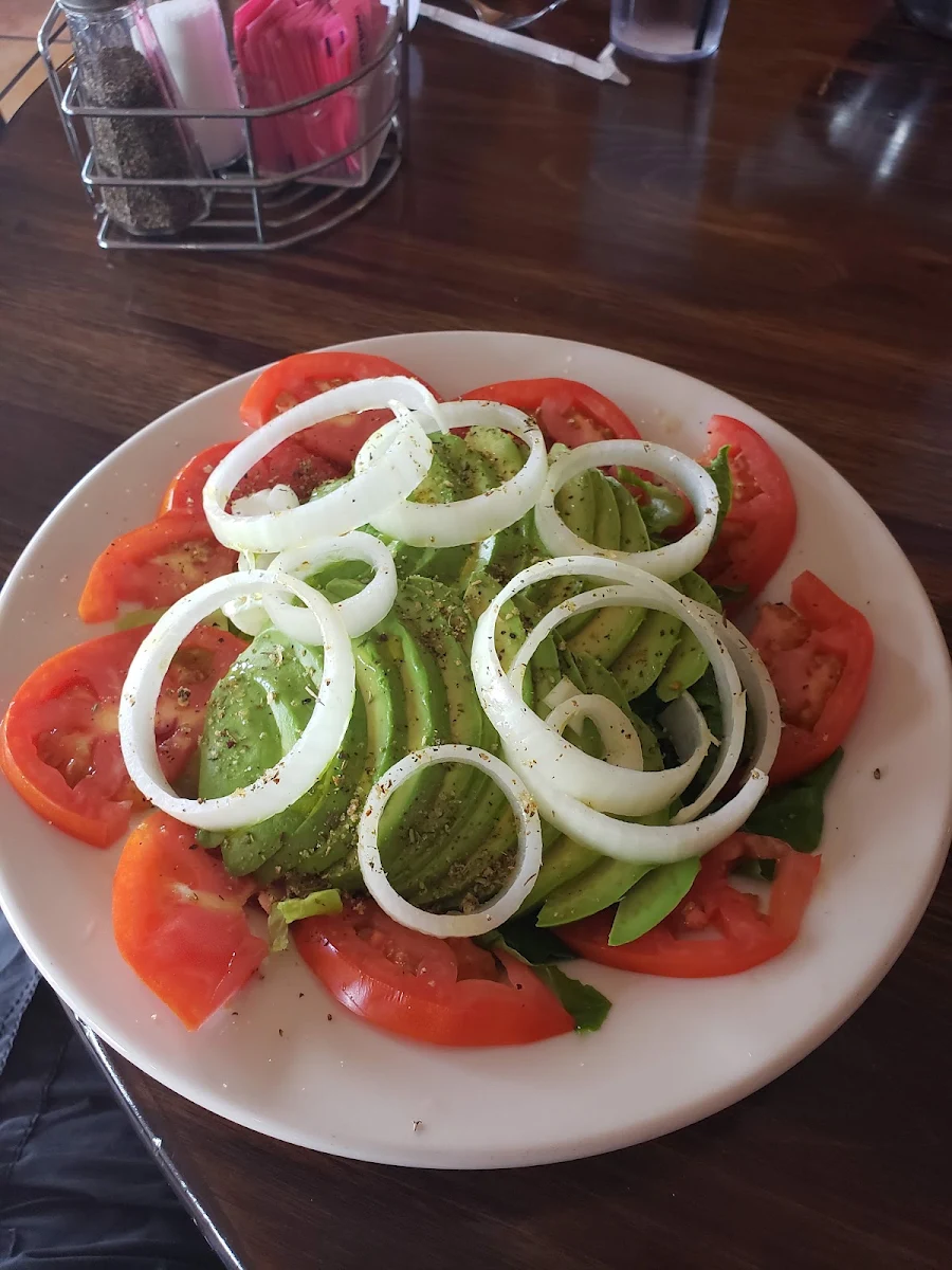 Tomatoes Avocado Salad
