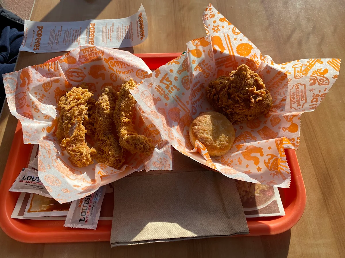 Fried Chicken, Popeyes Louisiana Kitchen