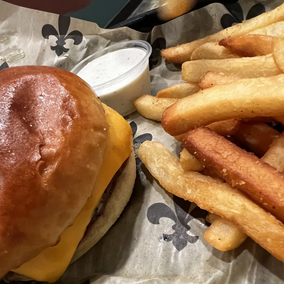 Creekside Burger