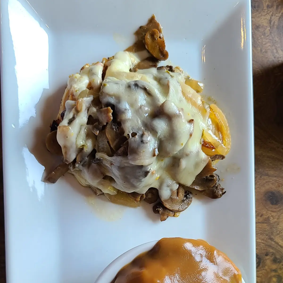 Mashed Potatoes with Gravy