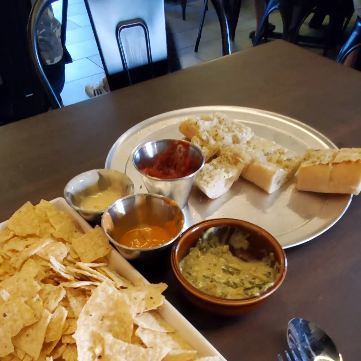 Nachos Cheese Dips and Garlic Bread