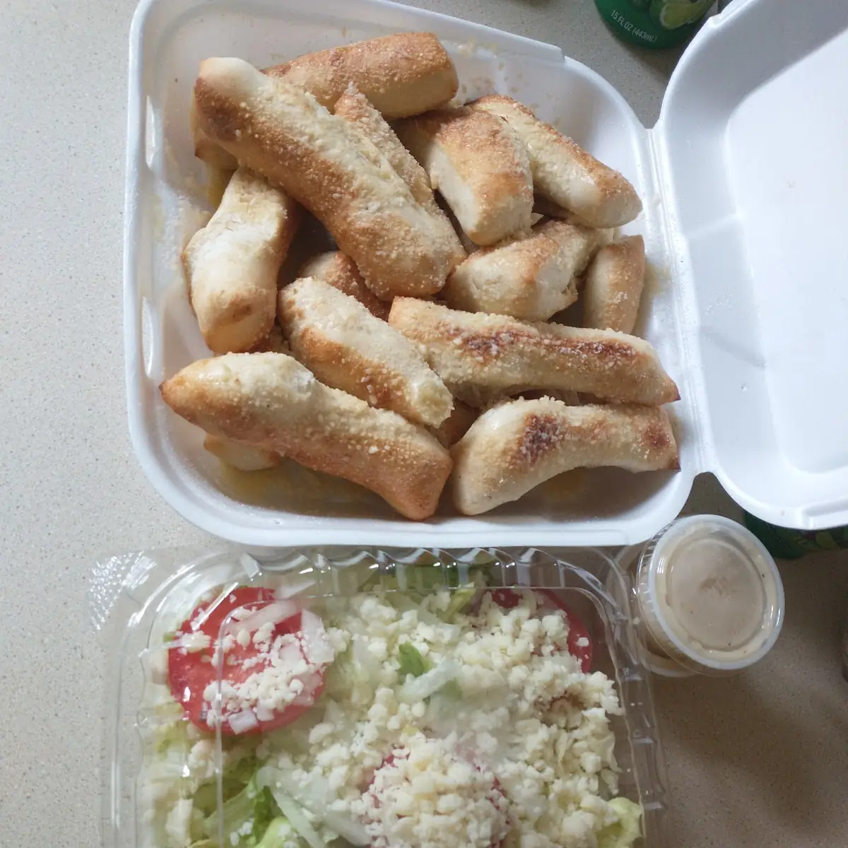 Garden Salad with Greek Dressing