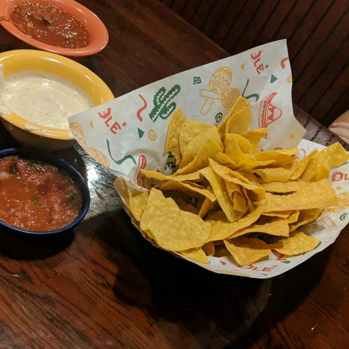 Extra Chips & Salsa