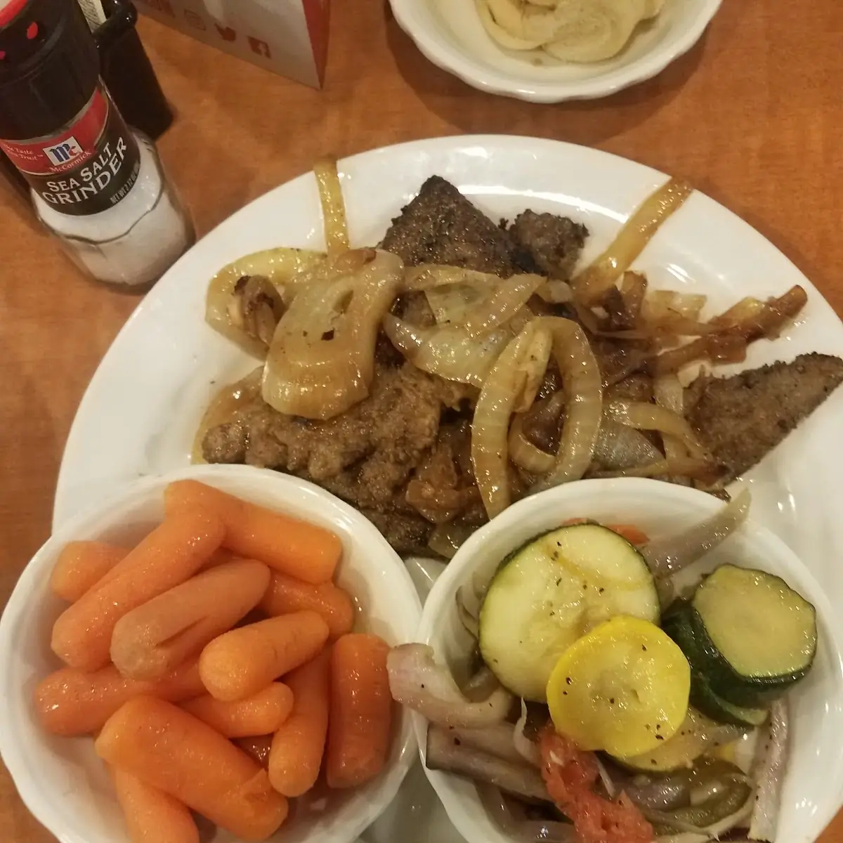 Thes Liver & Onions