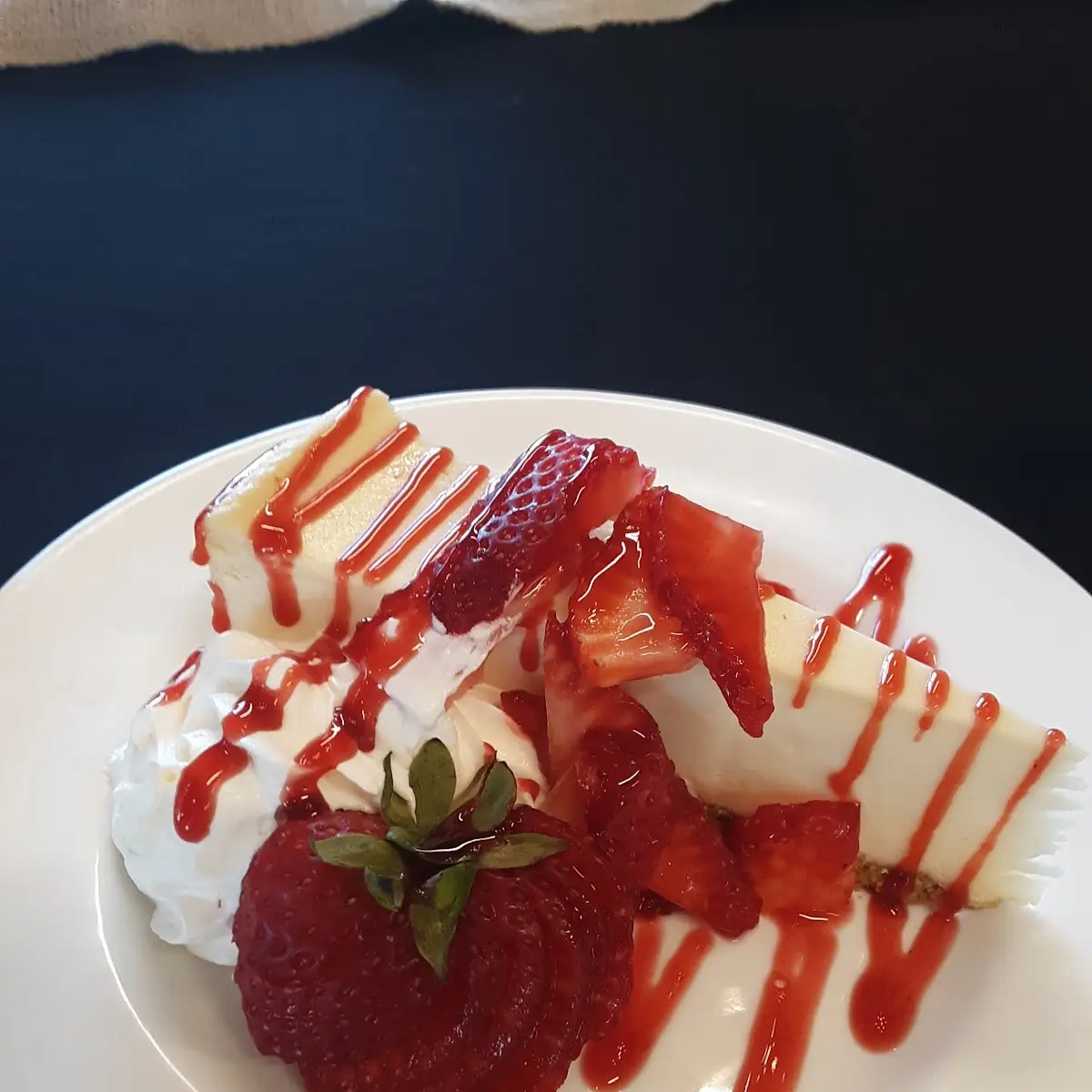 Catering Strawberry Cheesecake