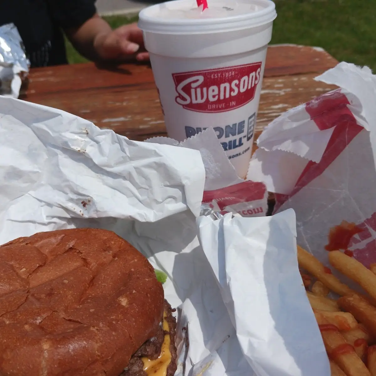 Bacon Cheeseburger Meal