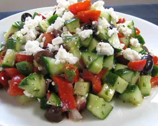 Greek Salad, Fred's Off Bassett