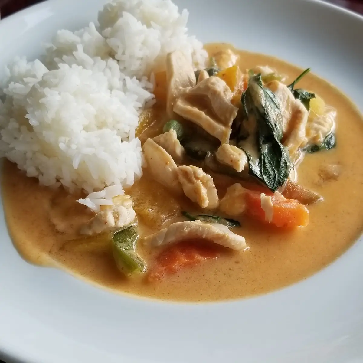 Mago Curry Chicken
