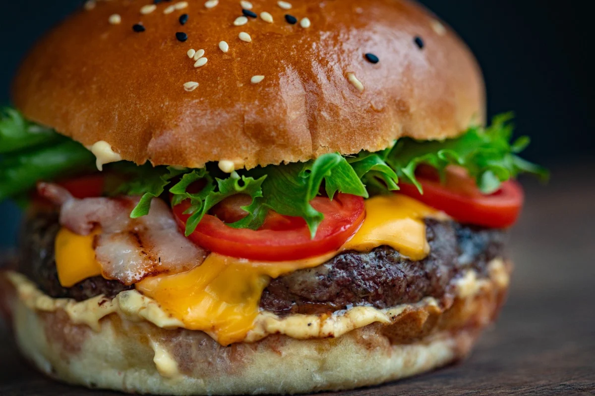 Bacon Cheeseburger