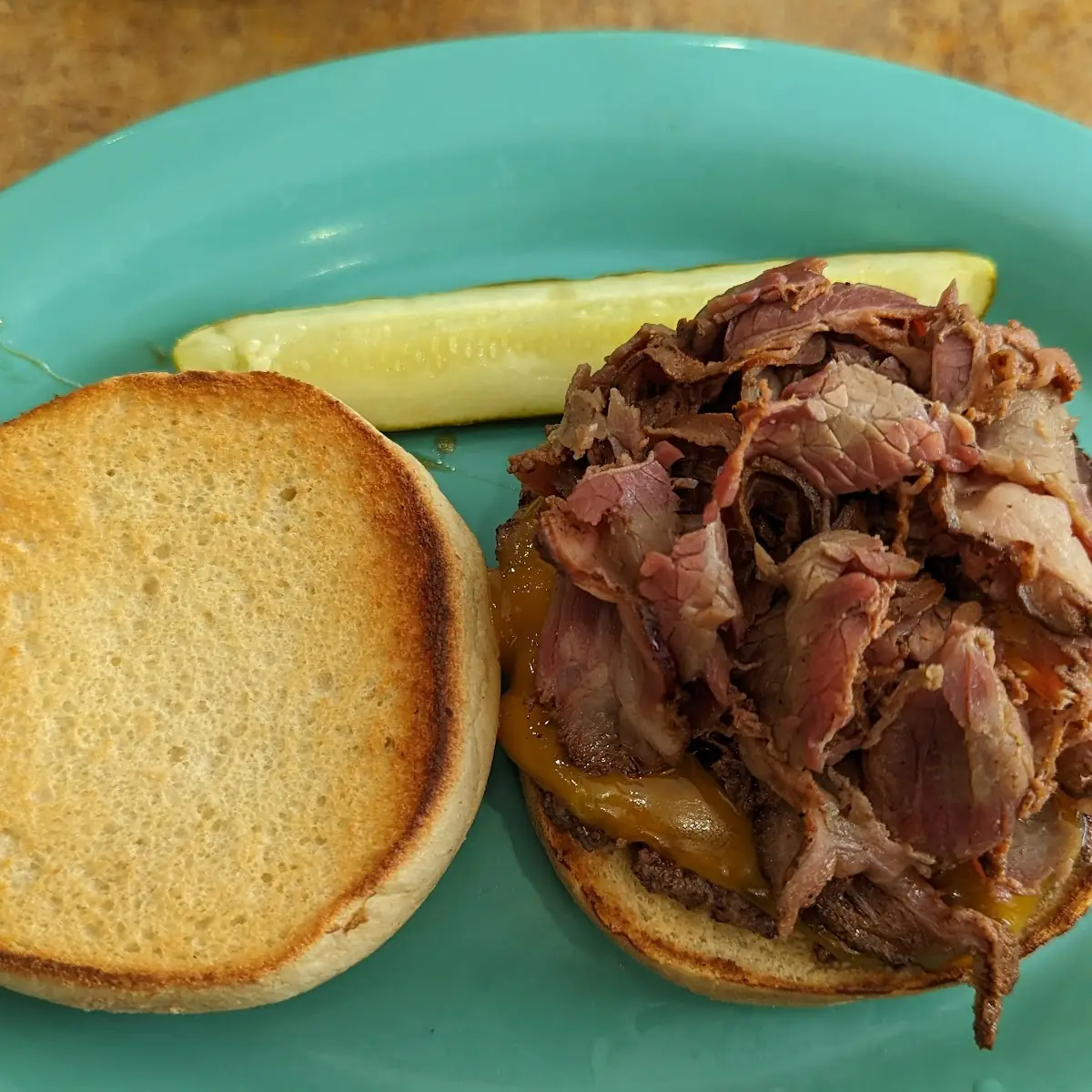 Burger with Roast Beef