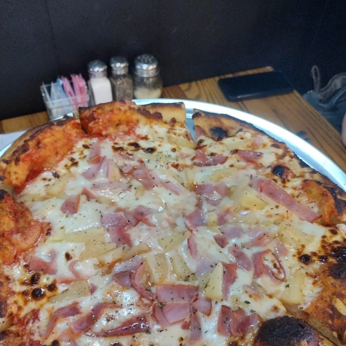 Hawaiian Pizza