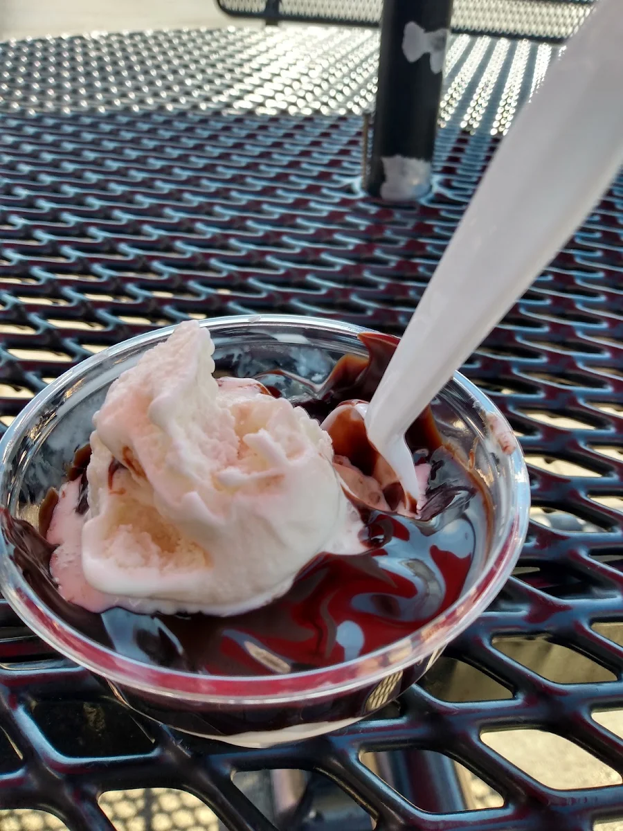 Hot Fudge Strawberry