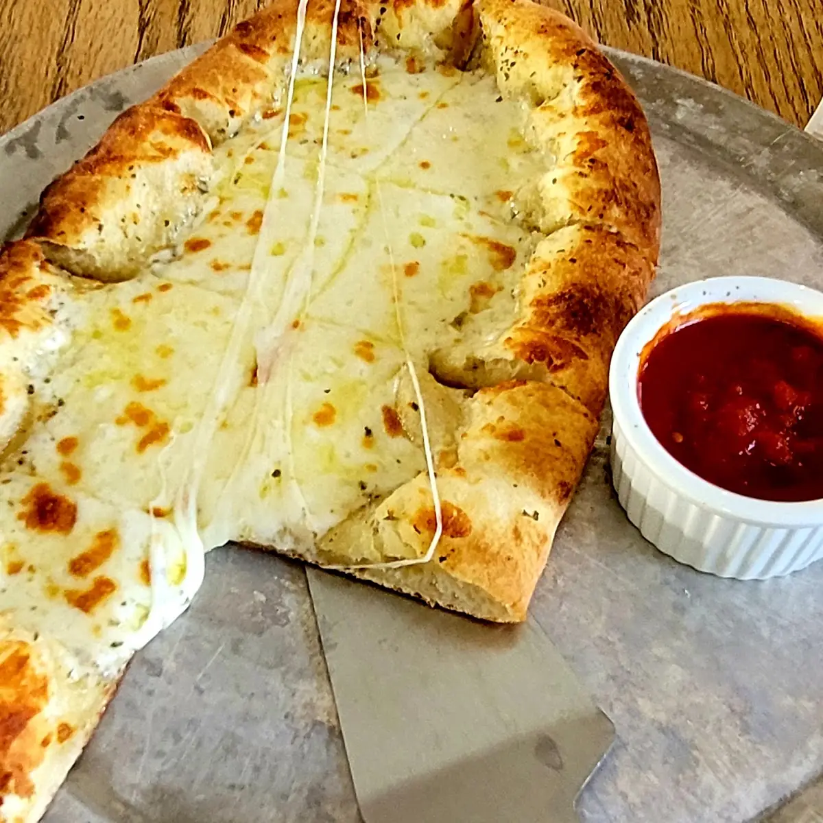 Garlic Cheesy Bread