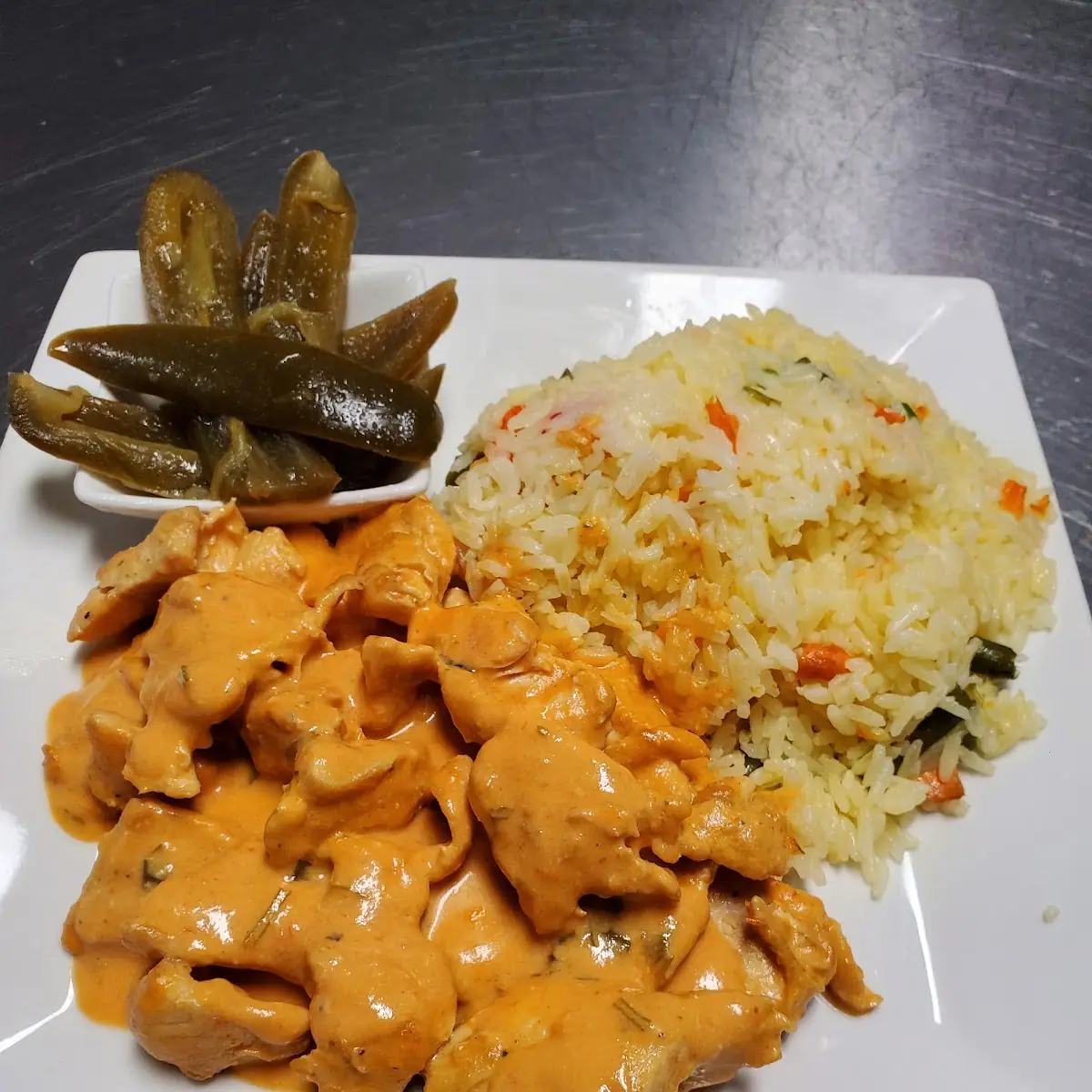 Pollo En Crema