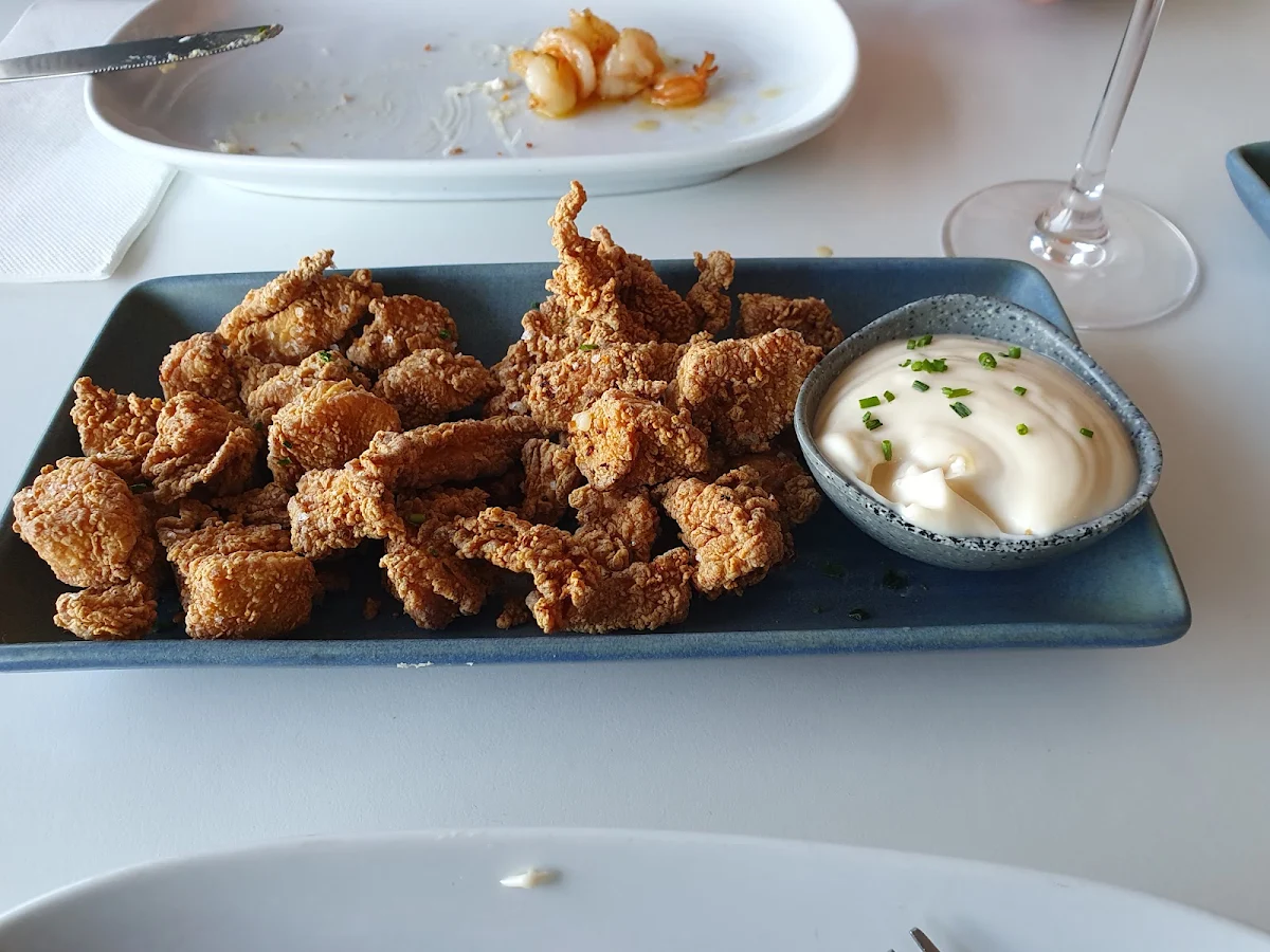 Highlights, Johnny Tapas