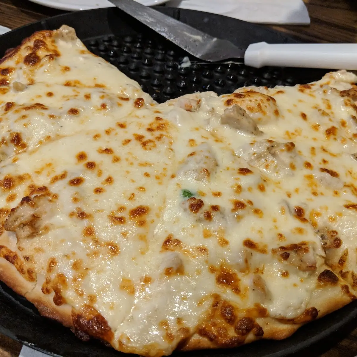 Chicken Alfredo Pizza