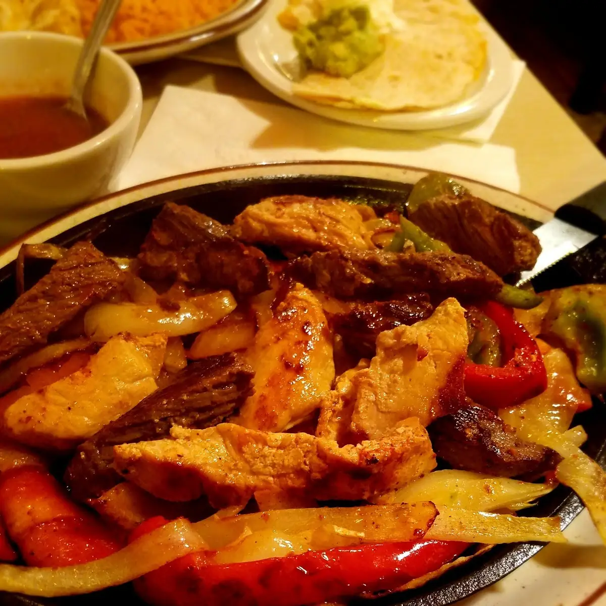Beef & Chicken Fajita