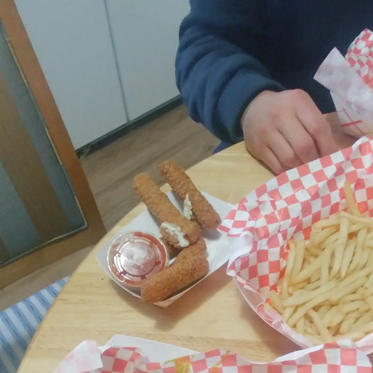 Hamburger Fries and Mozzarella Cheese Sticks