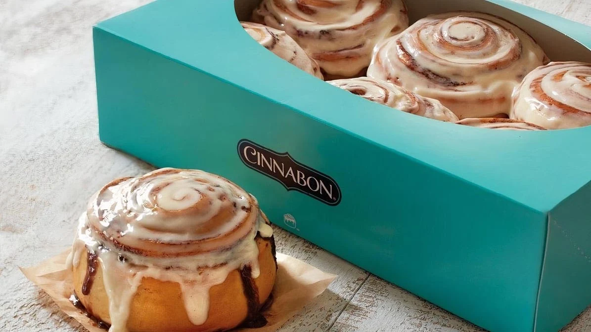 Cinnabon Classic Roll